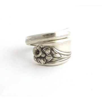 Daffodil Spoon Ring 1950 Bypass